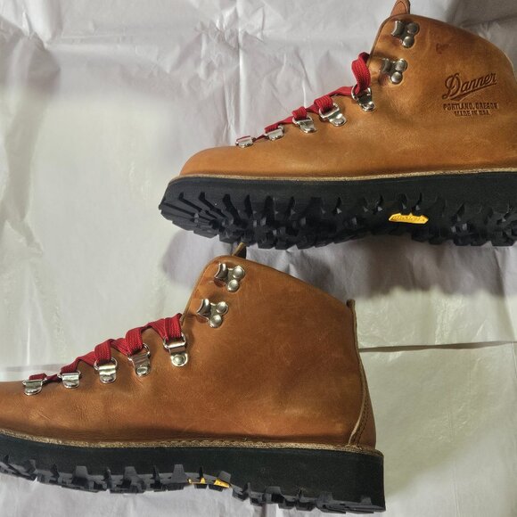 DANNER WOMENS MOUNTAIN LIGHT CASCADE BOOTS 8.5 M LIGHTLY USED 31521 - Picture 3 of 16